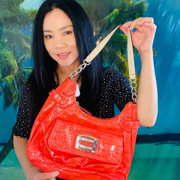 Guess bag - Picture 2 of 2